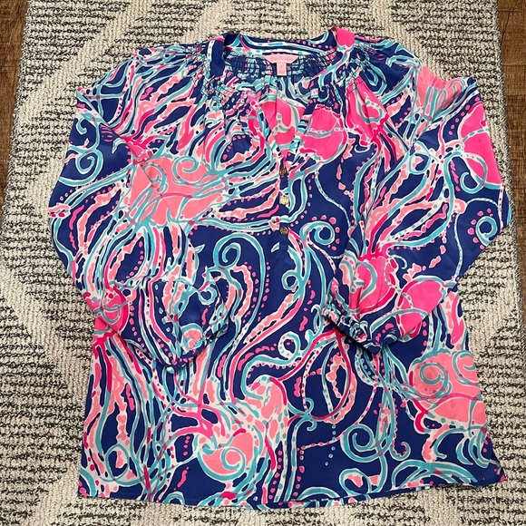 Lilly Pulitzer Tops - Lilly Pulitzer Elsa Silk Colorful Blouse